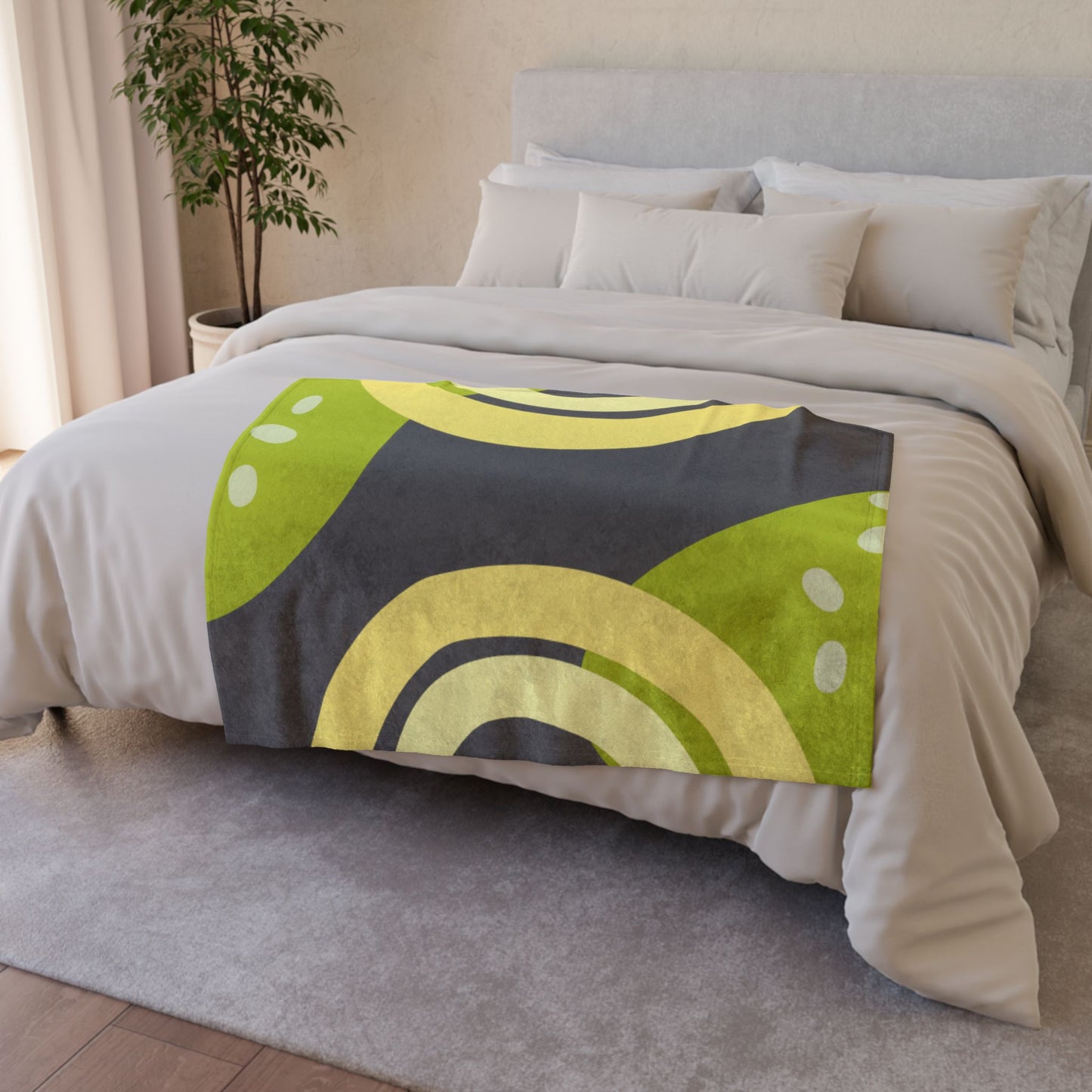 Abstract Green Kiwi Pattern Blanket — Soft Plush Throw for Home & Travel