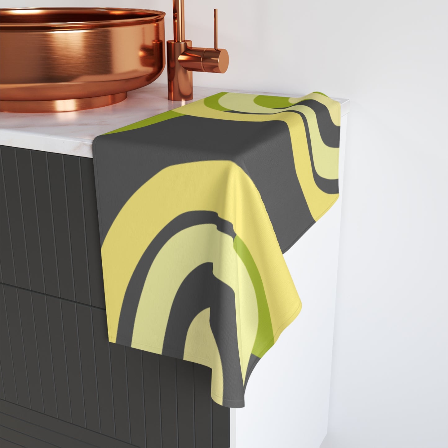 Abstract Green Circles Hand Towel — Modern Retro Kitchen & Bath Accent