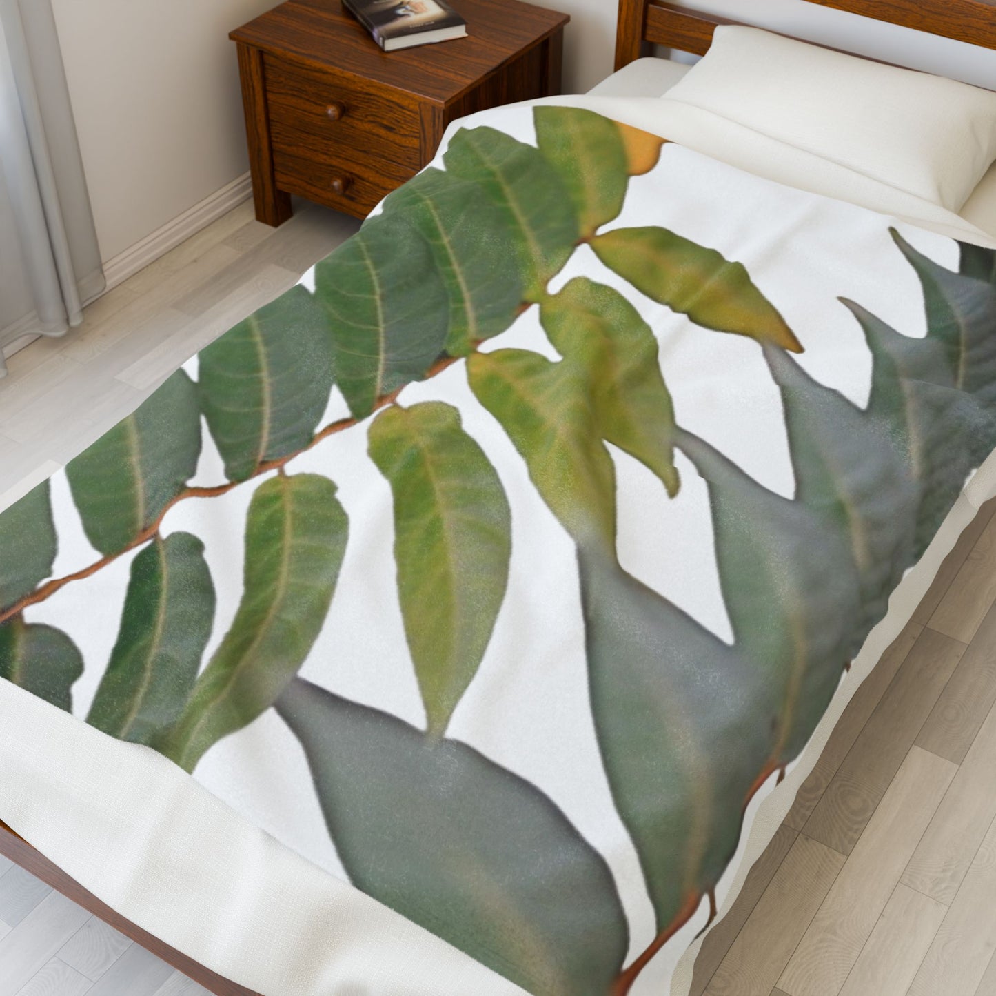 Botanical Velveteen Plush Blanket – Green Leaf Foliage Throw