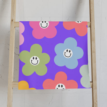 Smiley Flower Hand Towel — Colorful Retro Daisy Bathroom & Kitchen Towel