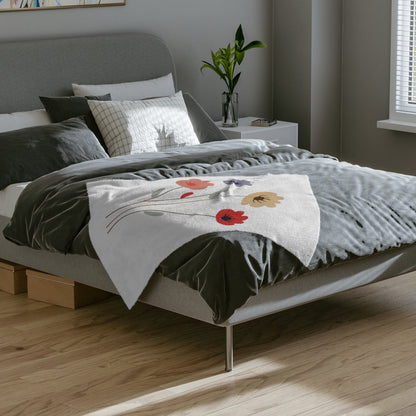 Floral Velvet Throw Blanket — Minimal Wildflower Microfiber Throw