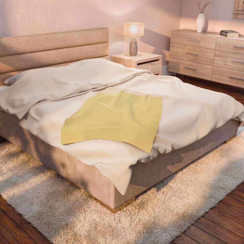 Soft Velveteen Plush Blanket — Cozy Lightweight Throw for Home, Nursery & Gifts