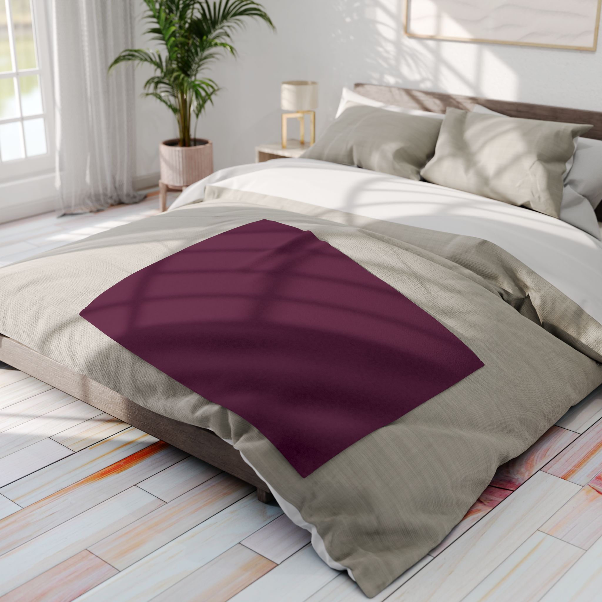 Plum Arctic Fleece Blanket – Cozy Soft Throw for Home, Travel & Gifts