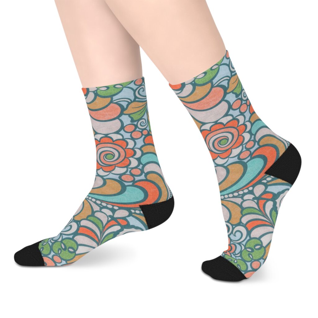 Retro Floral Mid-Length Socks — Colorful Boho Pattern