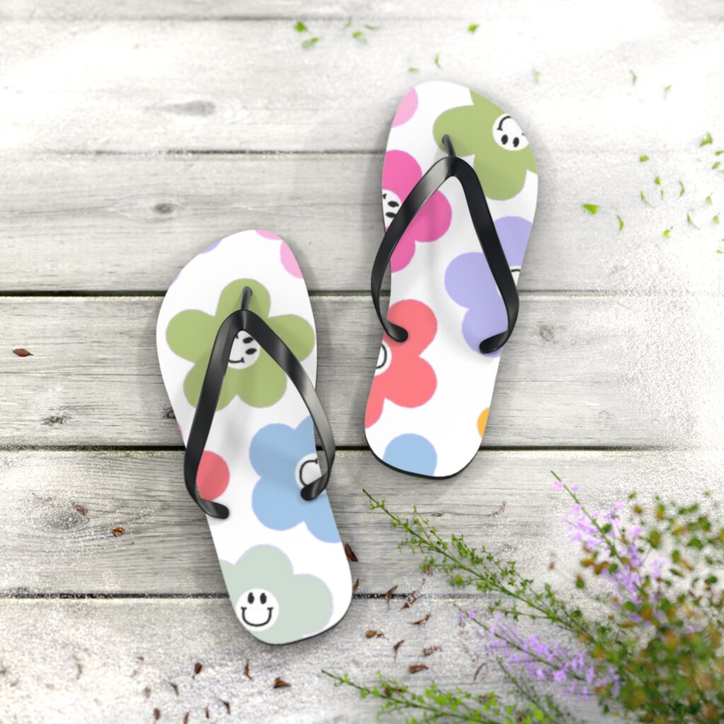 Smiley Flower Pattern Flip Flops | Colorful Cute Floral Beach Sandals